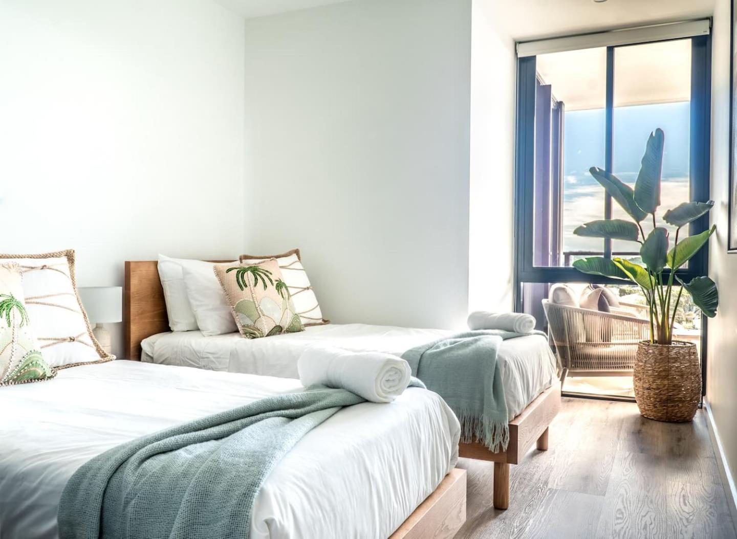 Apartment New! Coastal Elegance At Palm Gold Coast
